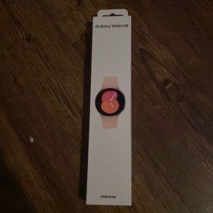 Brand new, unopened package- Samsung Galaxy 5 40mm pink gold  LTE- T-Mobile.